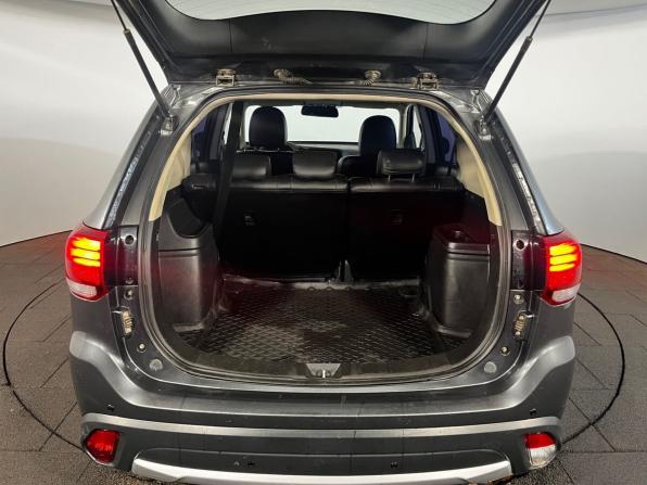 Mitsubishi Outlander III Рестайлинг 2 с пробегом 2015 года, цена 1 549 900 рублей, 134621 км, внедорожник, Автокод Объявления