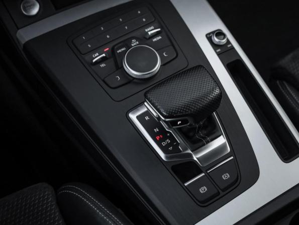 Audi Q5 II (FY) с пробегом 2019 года, цена 3 099 000 рублей, 142546 км, внедорожник, Автокод Объявления