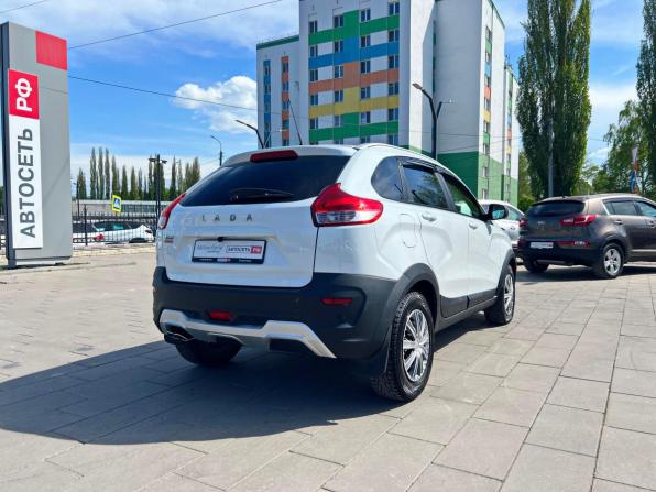 Lada (ВАЗ) XRAY I с пробегом 2021 года, цена 1 349 700 рублей, 48921 км, хэтчбек, Автокод Объявления
