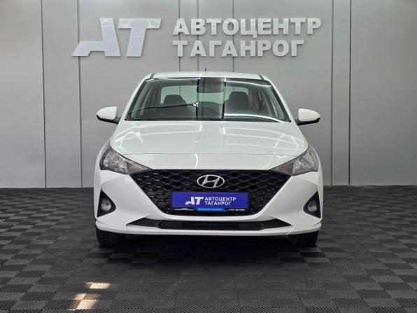 Hyundai Solaris II Рестайлинг с пробегом 2020 года, цена 1 649 000 рублей, 60000 км, седан, Автокод Объявления