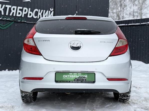 Hyundai Solaris I Рестайлинг с пробегом 2015 года, цена 919 000 рублей, 90000 км, хэтчбек, Автокод Объявления
