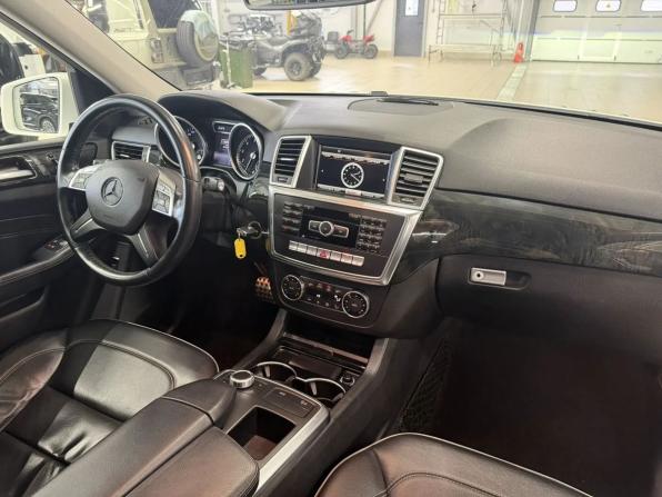 Mercedes-Benz M-Класс III (W166) с пробегом 2013 года, цена 2 498 000 рублей, 214790 км, внедорожник, Автокод Объявления