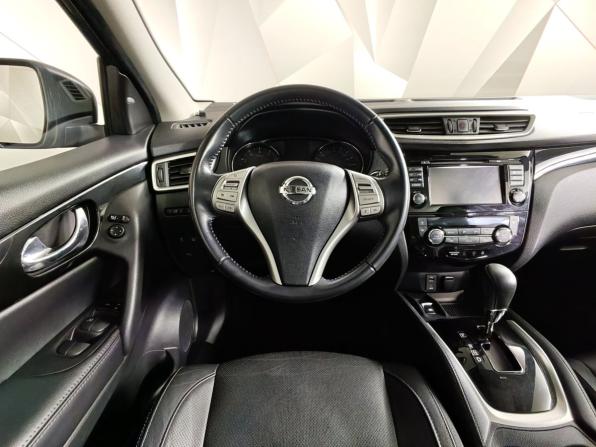 Nissan Qashqai II с пробегом 2018 года, цена 1 993 000 рублей, 52937 км, внедорожник, Автокод Объявления