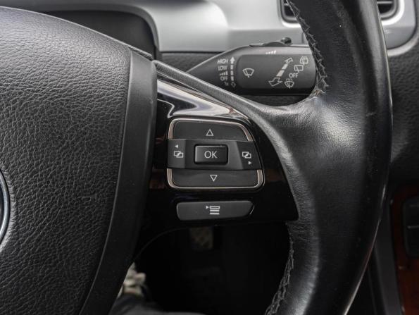 Volkswagen Touareg II с пробегом 2013 года, цена 2 310 000 рублей, 234590 км, внедорожник, Автокод Объявления