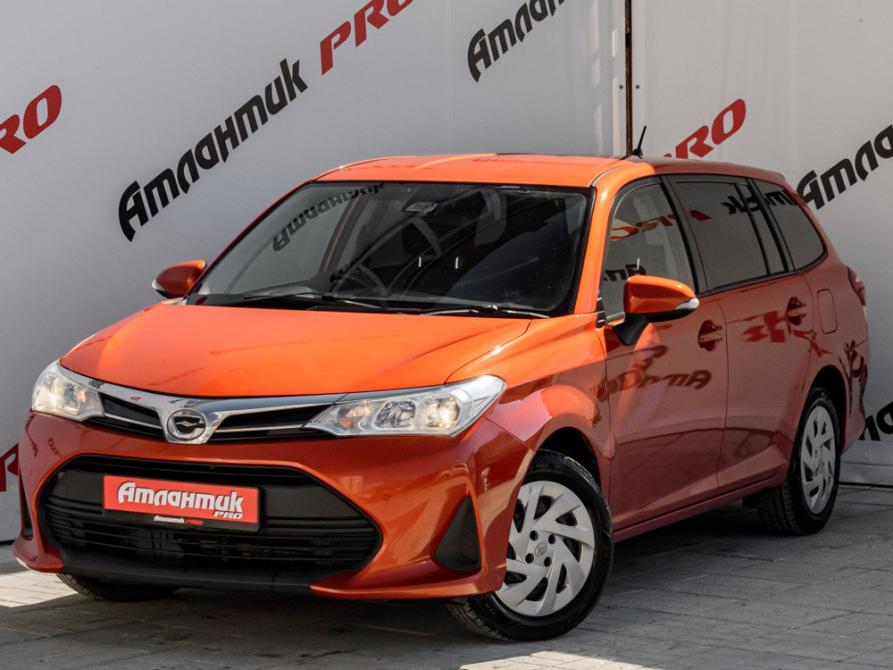 Toyota Corolla XI (E160 E170) Рестайлинг 2 Екатеринбург  - изображение 1