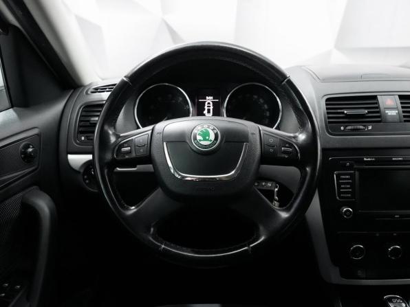 Skoda Yeti I с пробегом 2013 года, цена 660 000 рублей, 227000 км, внедорожник, Автокод Объявления