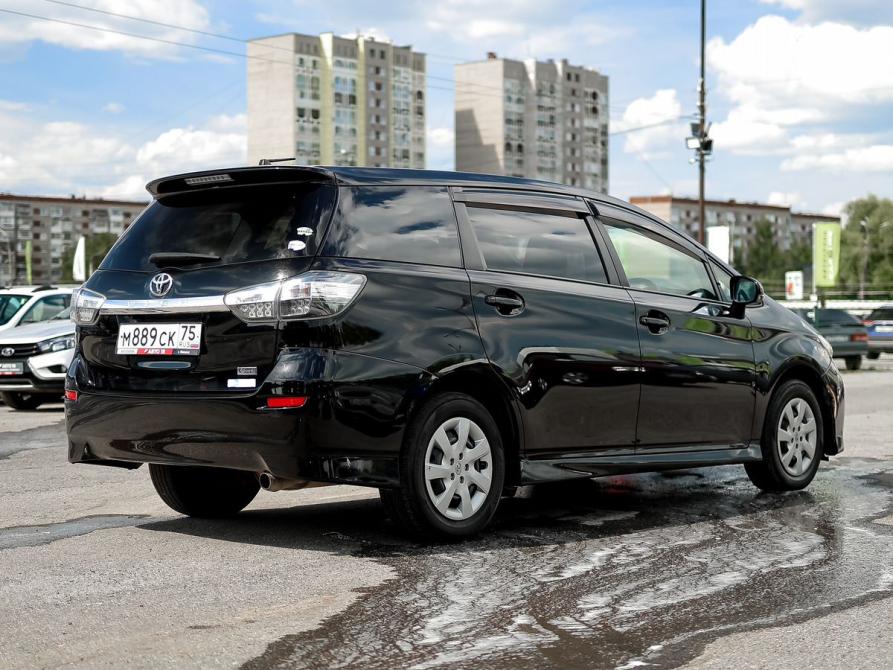 Toyota Wish II Рестайлинг Ижевск  - изображение 5