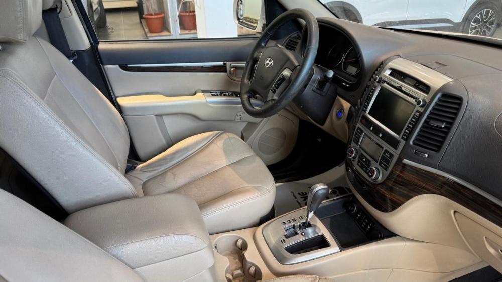 Hyundai Santa Fe II Рестайлинг Киров  - изображение 16