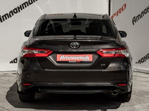 Toyota Camry VIII (XV70) с пробегом 2018 года, цена 2 450 000 рублей, 117753 км, седан, Автокод Объявления