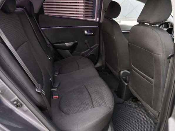 Kia Rio III Рестайлинг с пробегом 2016 года, цена 1 238 000 рублей, 113710 км, седан, Автокод Объявления