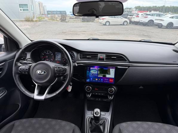 Kia Rio IV с пробегом 2017 года, цена 1 095 000 рублей, 140332 км, седан, Автокод Объявления