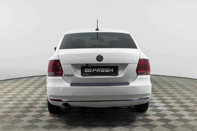 Volkswagen Polo V Рестайлинг с пробегом 2020 года, цена 799 900 рублей, 225911 км, седан, Автокод Объявления