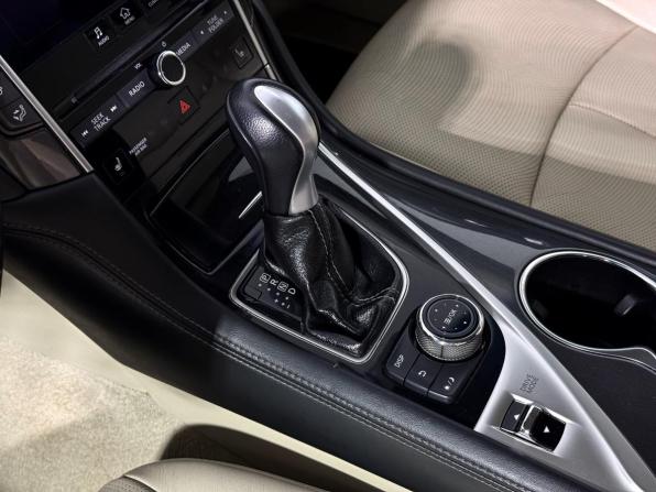 Infiniti Q50 I с пробегом 2015 года, цена 1 399 000 рублей, 209123 км, седан, Автокод Объявления