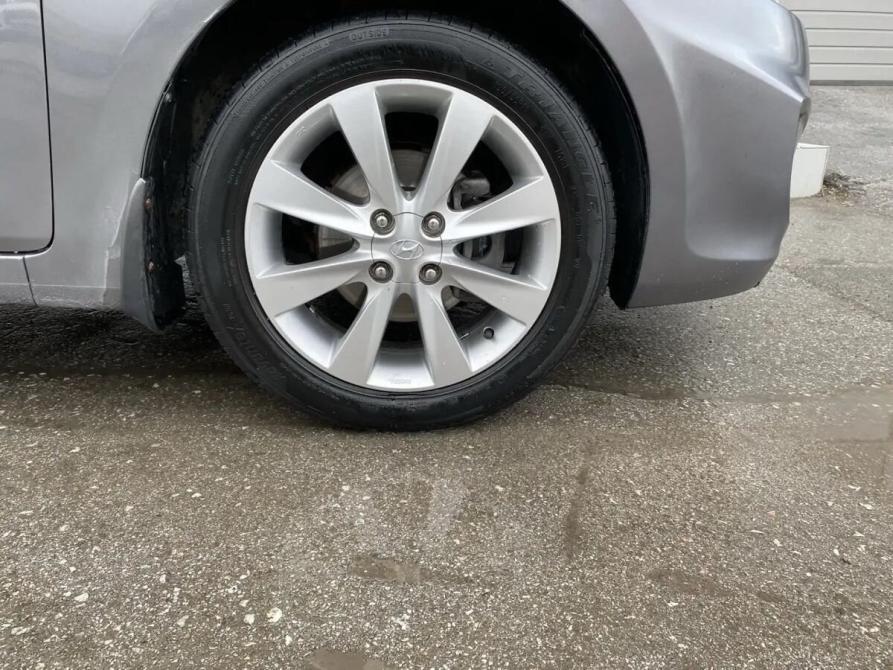 Hyundai Solaris I Новосибирск  - изображение 9