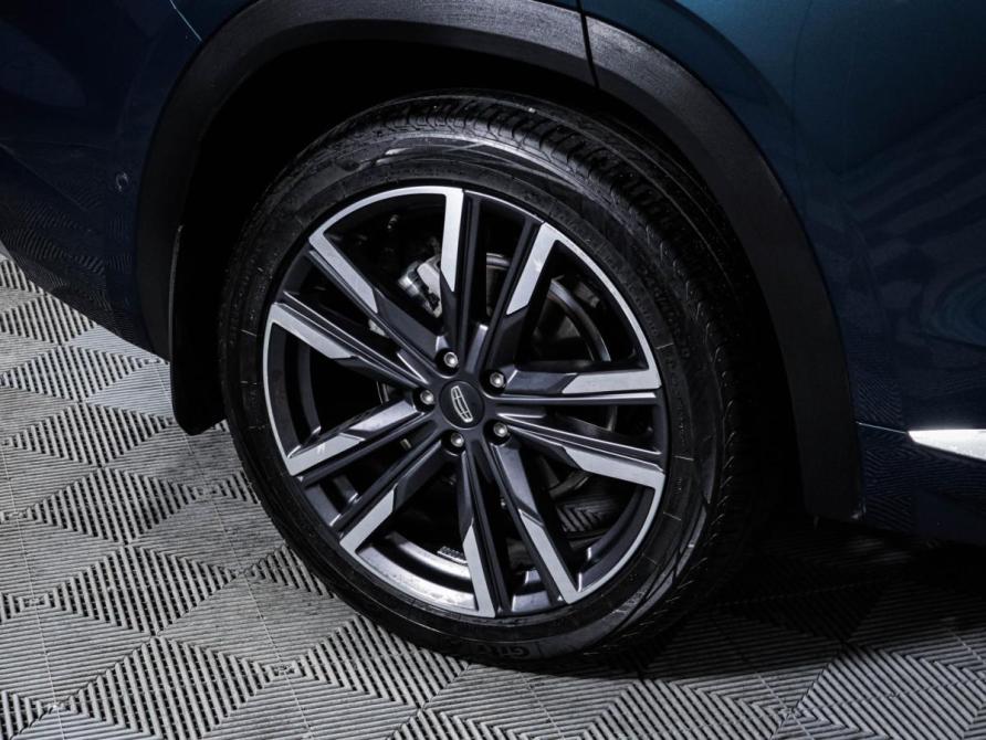 Geely Monjaro I Москва  - изображение 16