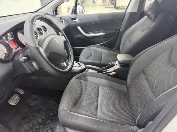 Peugeot 408 I с пробегом 2014 года, цена 520 000 рублей, 215312 км, седан, Автокод Объявления