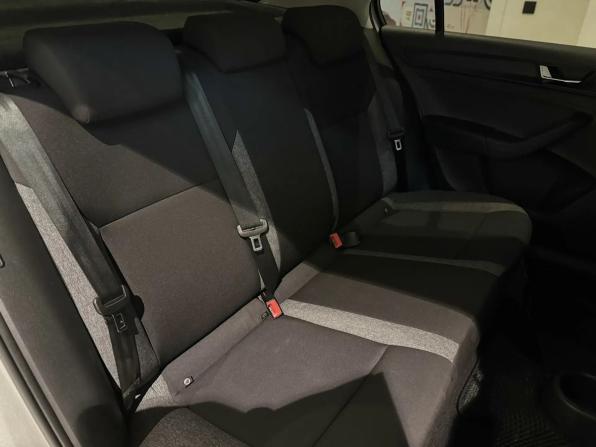 Skoda Rapid II с пробегом 2021 года, цена 1 718 000 рублей, 39100 км, лифтбек, Автокод Объявления