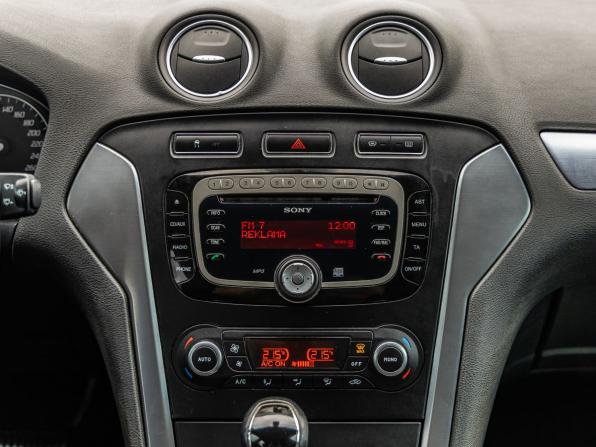 Ford Mondeo IV Рестайлинг с пробегом 2011 года, цена 978 000 рублей, 171343 км, седан, Автокод Объявления
