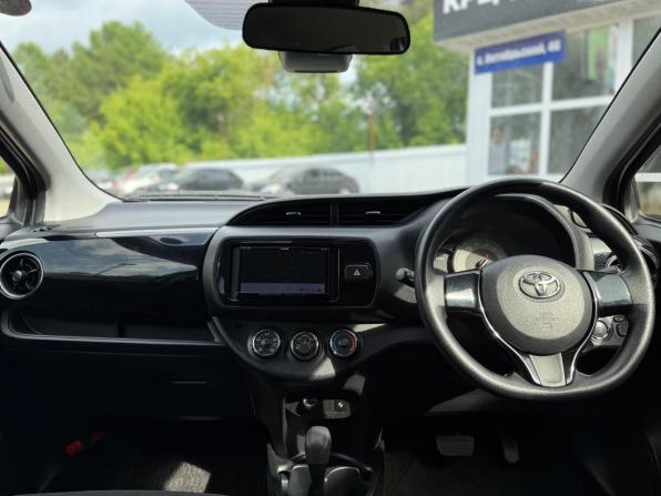 Toyota Vitz III (XP130) Рестайлинг 2 с пробегом 2019 года, цена 979 000 рублей, 108862 км, хэтчбек, Автокод Объявления