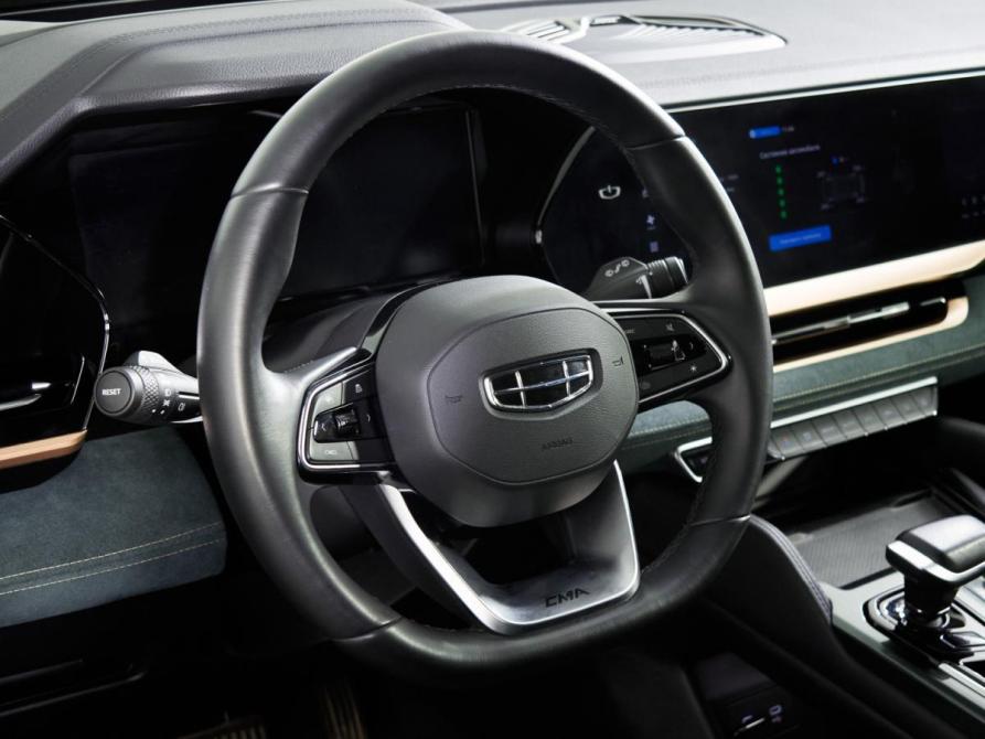 Geely Monjaro I Москва  - изображение 14