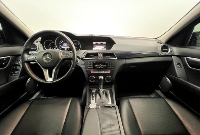 Mercedes-Benz C-Класс III (W204) Рестайлинг с пробегом 2012 года, цена 1 550 000 рублей, 217224 км, седан, Автокод Объявления