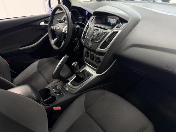 Ford Focus III с пробегом 2012 года, цена 780 000 рублей, 77000 км, хэтчбек, Автокод Объявления