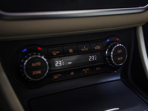Mercedes-Benz GLA I (X156) с пробегом 2016 года, цена 1 799 000 рублей, 104606 км, внедорожник, Автокод Объявления
