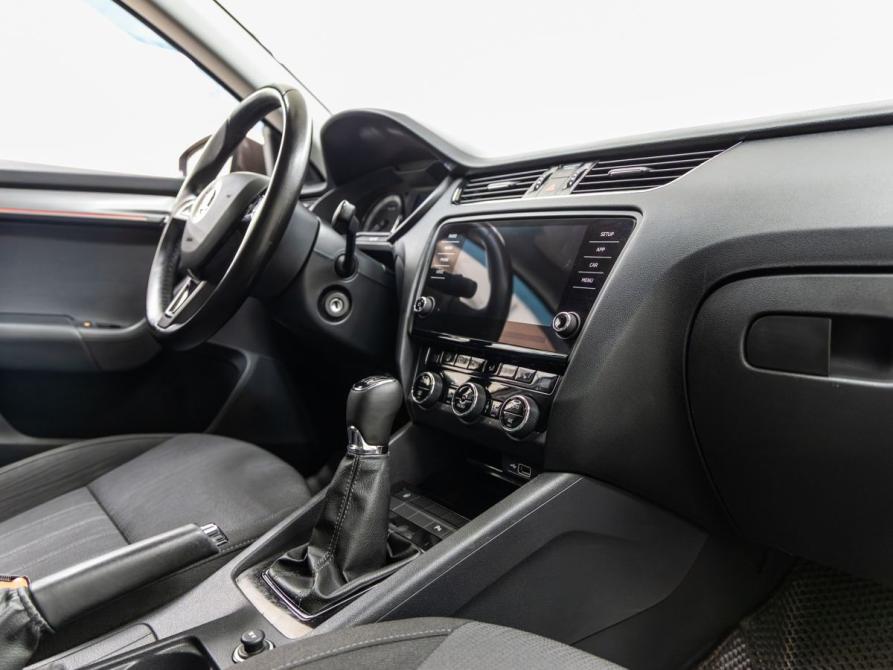 Skoda Octavia III (A7) Рестайлинг Волгоград  - изображение 36