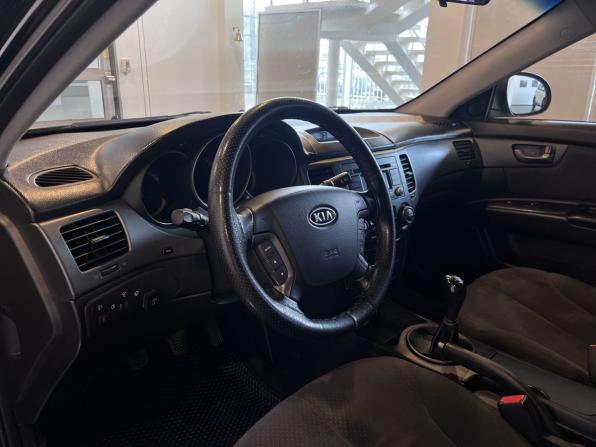 Kia Magentis II Рестайлинг с пробегом 2010 года, цена 570 000 рублей, 289908 км, седан, Автокод Объявления