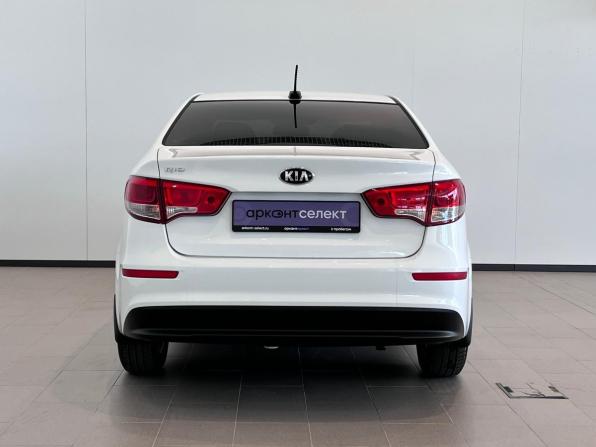 Kia Rio III Рестайлинг с пробегом 2016 года, цена 1 100 000 рублей, 126240 км, седан, Автокод Объявления
