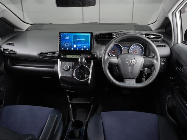 Toyota Wish II с пробегом 2012 года, цена 1 579 000 рублей, 174939 км, минивэн, Автокод Объявления