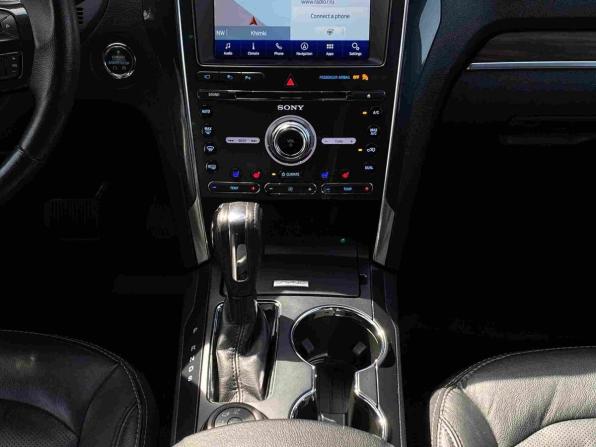 Ford Explorer V Рестайлинг 2 с пробегом 2018 года, цена 3 499 000 рублей, 125100 км, внедорожник, Автокод Объявления