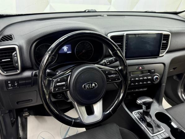 Kia Sportage IV Рестайлинг с пробегом 2018 года, цена 2 030 000 рублей, 68650 км, внедорожник, Автокод Объявления