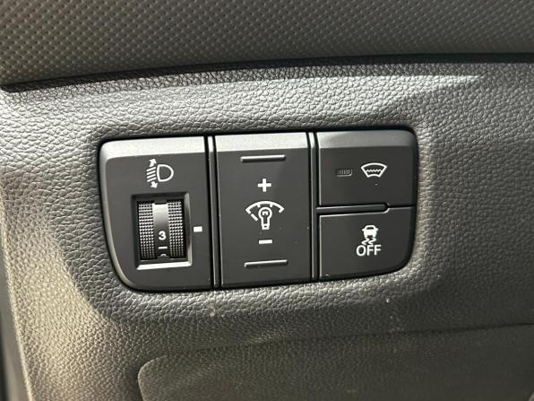 Hyundai Creta I с пробегом 2019 года, цена 1 569 000 рублей, 157583 км, внедорожник, Автокод Объявления
