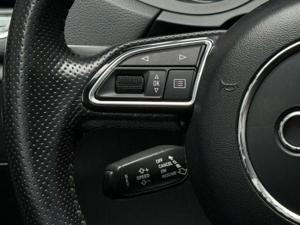 Audi Q3 I (8U) Рестайлинг с пробегом 2017 года, цена 2 149 000 рублей, 165018 км, внедорожник, Автокод Объявления