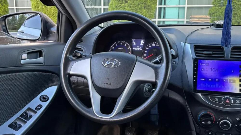 Hyundai Solaris I Уфа  - изображение 8
