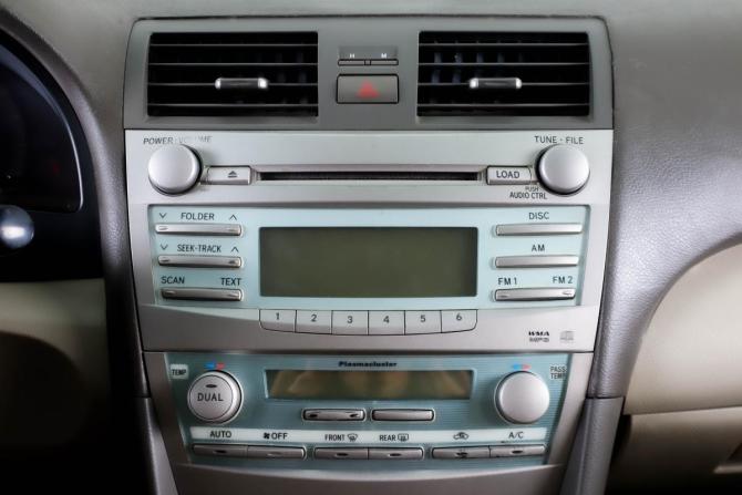 Toyota Camry VI (XV40) с пробегом 2006 года, цена 799 000 рублей, 404600 км, седан, Автокод Объявления