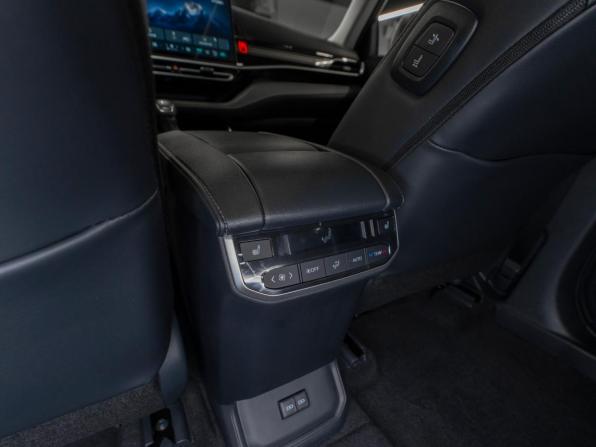 Toyota Highlander IV (XU70) с пробегом 2026 года, цена 5 750 000 рублей, 50 км, внедорожник, Автокод Объявления