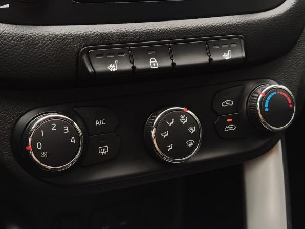 Kia Ceed II с пробегом 2012 года, цена 1 219 000 рублей, 81430 км, хэтчбек, Автокод Объявления