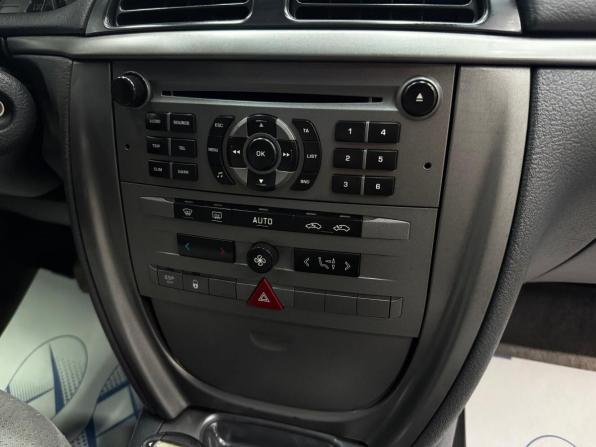 Citroen C5 I Рестайлинг с пробегом 2006 года, цена 350 000 рублей, 213350 км, лифтбек, Автокод Объявления