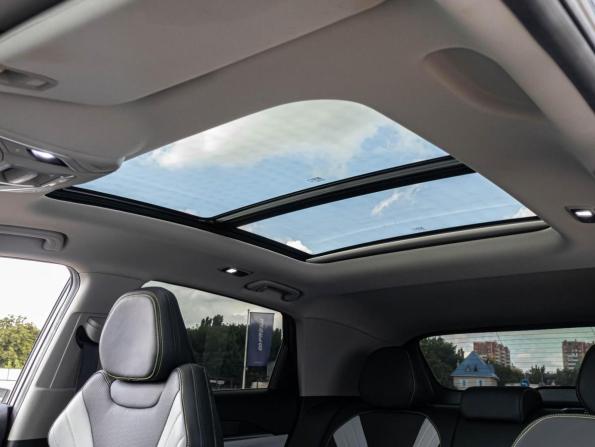 Geely Coolray I Рестайлинг с пробегом 2023 года, цена 2 019 040 рублей, 24274 км, внедорожник, Автокод Объявления