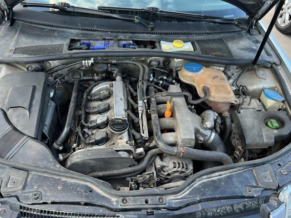Volkswagen Passat B5 Рестайлинг с пробегом 2004 года, цена 269 000 рублей, 304363 км, седан, Автокод Объявления
