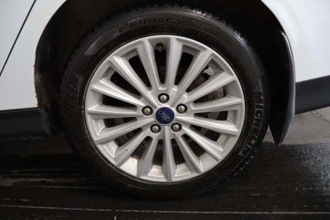 Ford Focus III Рестайлинг с пробегом 2019 года, цена 1 399 000 рублей, 84000 км, универсал, Автокод Объявления