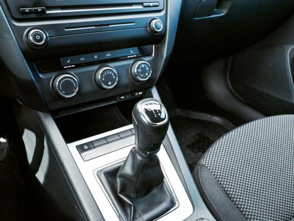 Skoda Octavia III (A7) с пробегом 2013 года, цена 1 320 000 рублей, 88773 км, лифтбек, Автокод Объявления