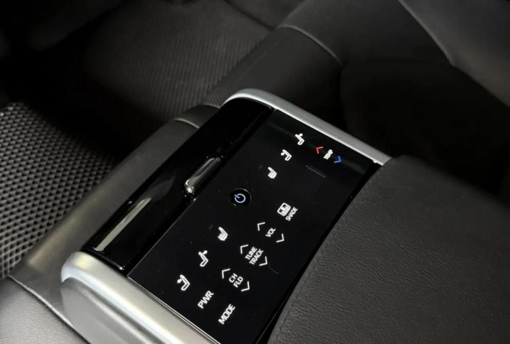 Toyota Camry VII (XV50) Рестайлинг 2 Ставрополь  - изображение 15