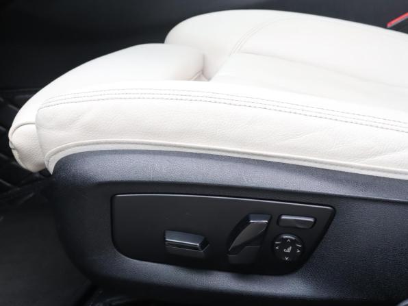 BMW 5 серии VII (G30/G31/G38) с пробегом 2018 года, цена 2 990 000 рублей, 216719 км, седан, Автокод Объявления