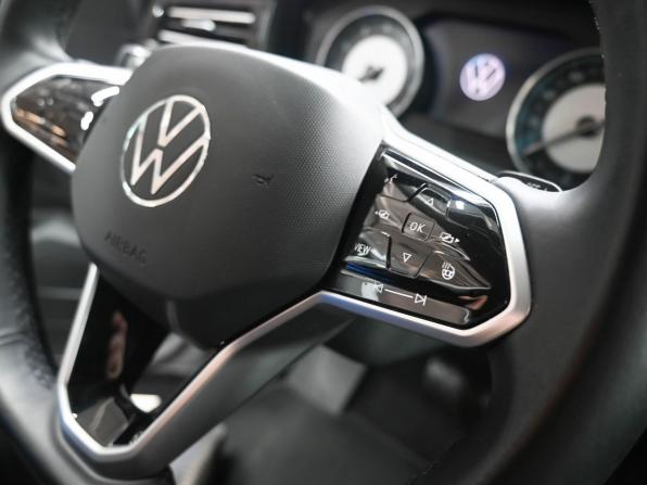 Volkswagen Touareg III с пробегом 2021 года, цена 5 119 900 рублей, 88688 км, внедорожник, Автокод Объявления