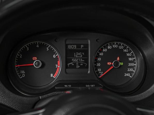 Volkswagen Polo V Рестайлинг с пробегом 2018 года, цена 1 250 000 рублей, 158273 км, седан, Автокод Объявления
