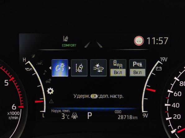 Toyota Land Cruiser 300 Series с пробегом 2021 года, цена 9 950 000 рублей, 28718 км, внедорожник, Автокод Объявления