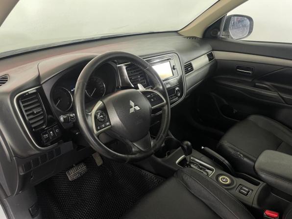 Mitsubishi Outlander III Рестайлинг с пробегом 2014 года, цена 1 429 000 рублей, 186666 км, внедорожник, Автокод Объявления